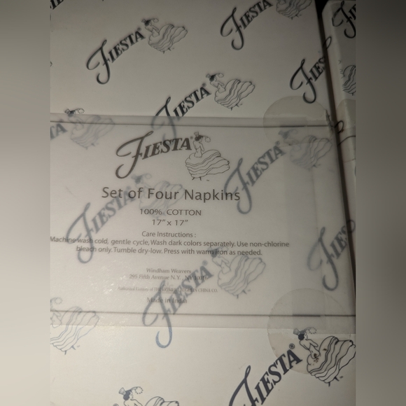 Fiesta Logo Cloth Napkins 2 Boxes New In Box - Picture 3 of 5